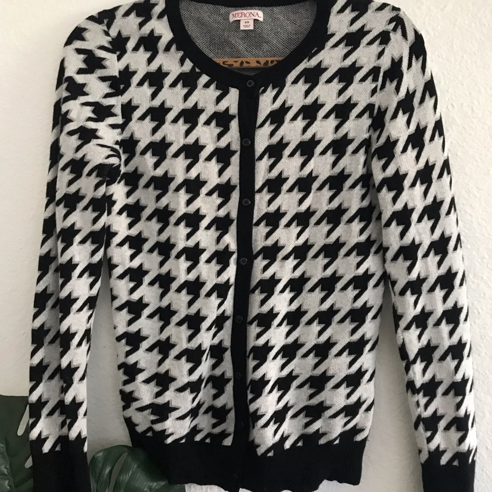Houndstooth Cardigan